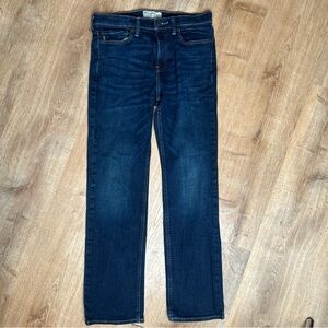 Abercrombie Kids Straight Leg Jeans Dark Wash Regular Size 15/16 Denim 30”x 28”